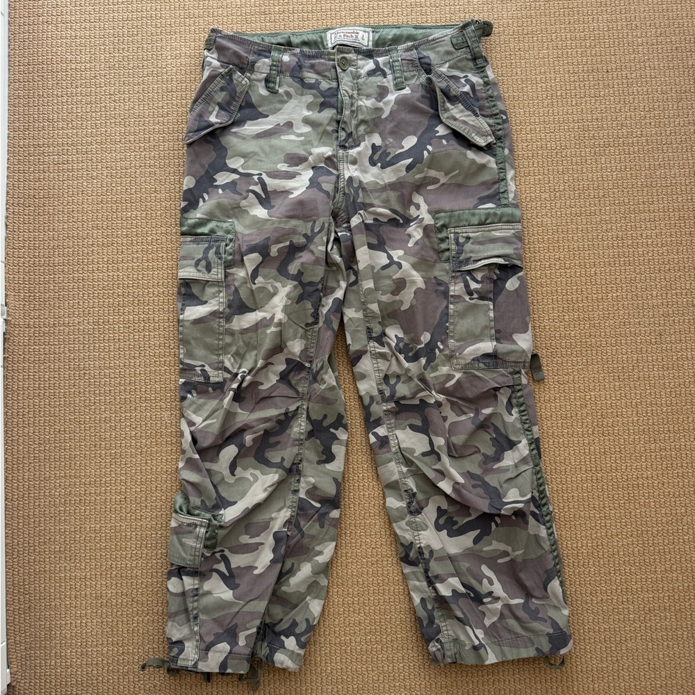 Abercrombie & Fitch Vintage Style Camo Pants